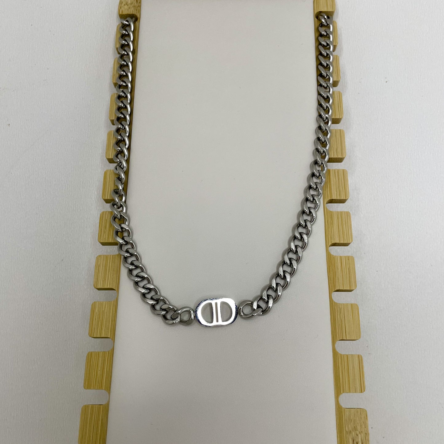 Good Life, ketting goud