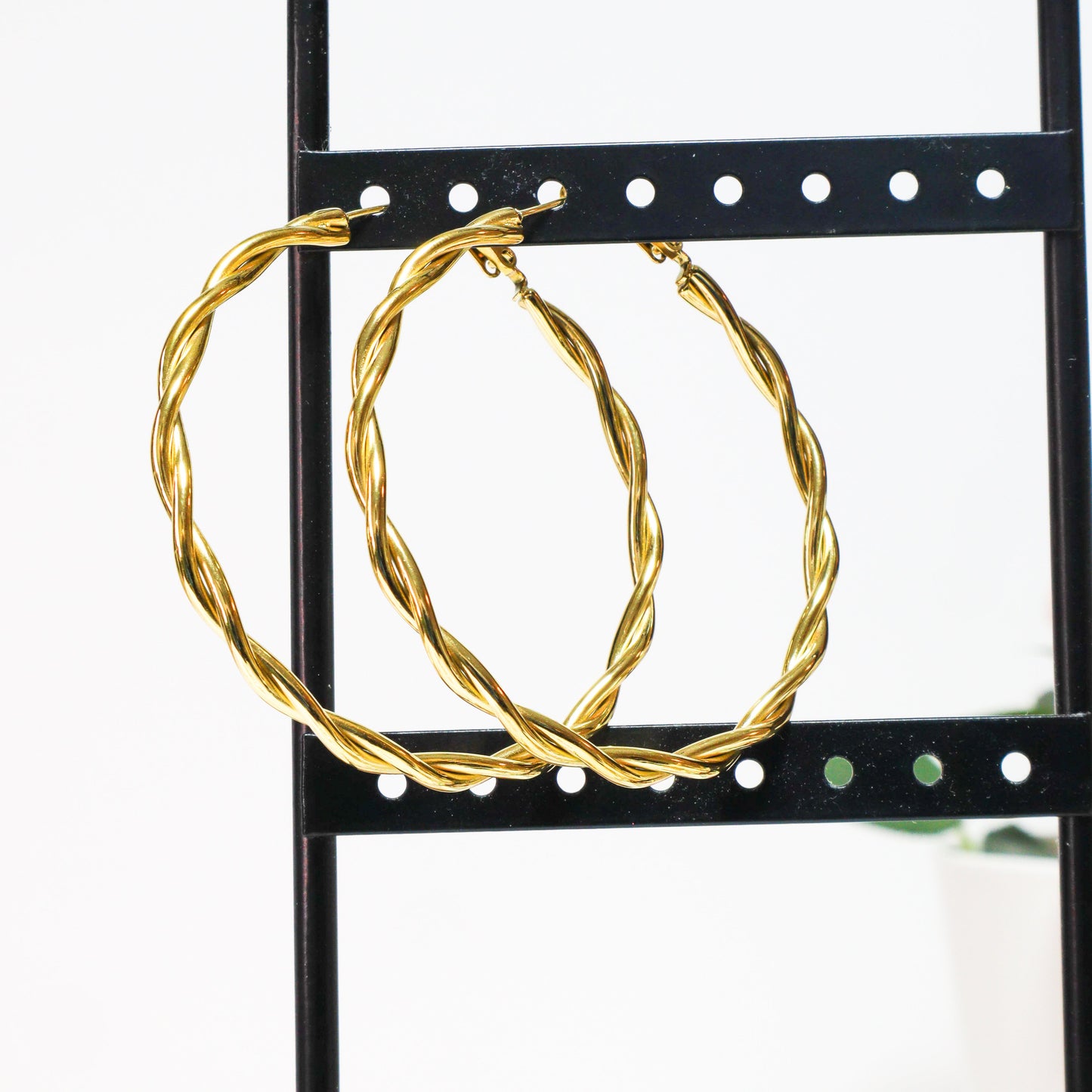 Twisted hoop oorbellen